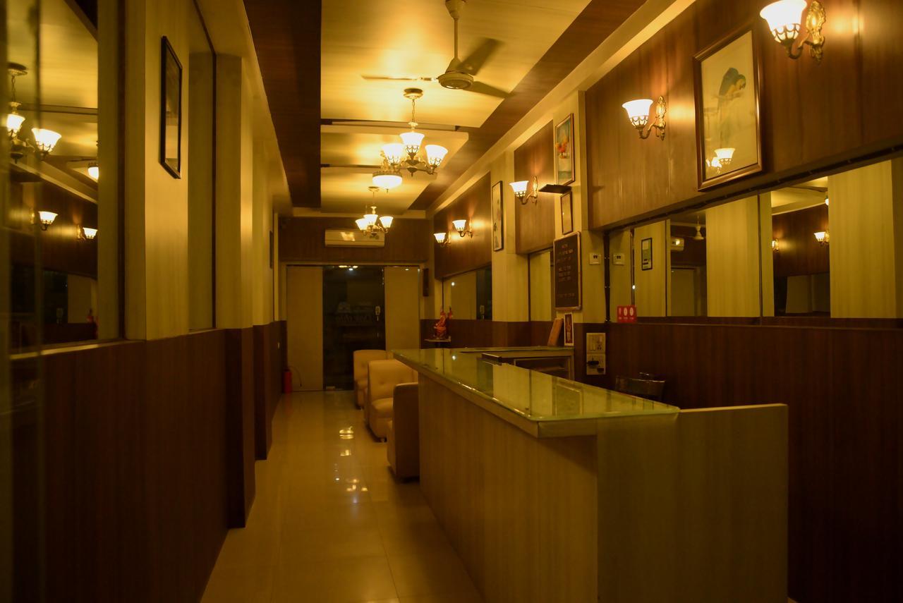 Hotel Heritage Dakshin Navi Mumbai Exterior foto