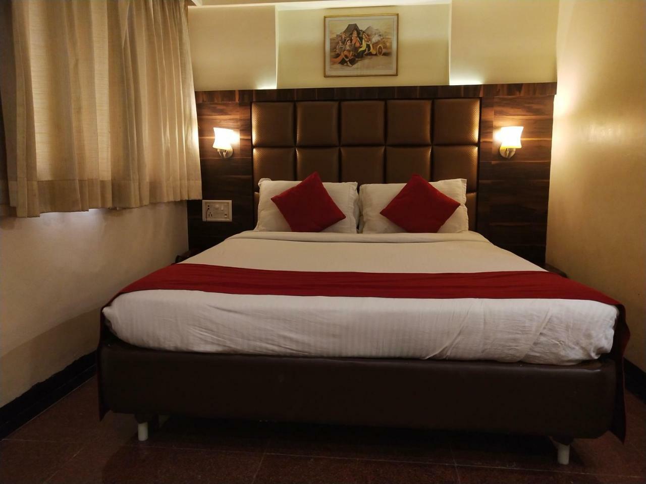 Hotel Heritage Dakshin Navi Mumbai Exterior foto